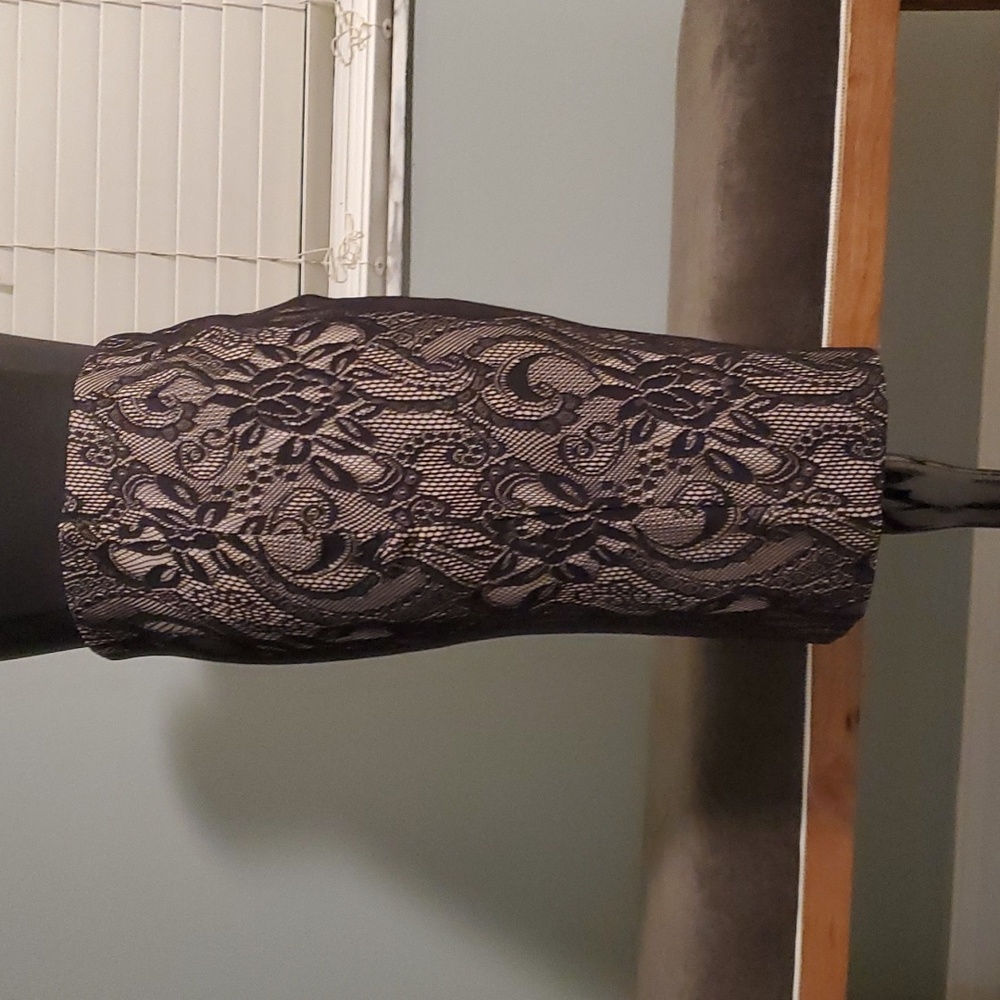 Skirt - Picture 2 of 3